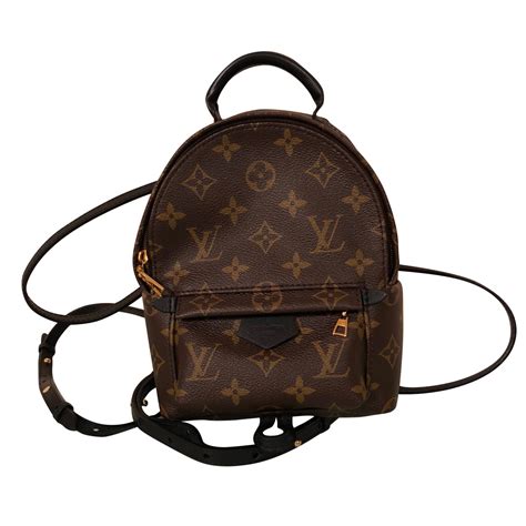 sac a dos louis vuitton rouge|louis vuitton sac de main.